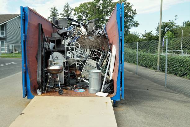 Best Yard Waste Removal  in Woodburn, OR